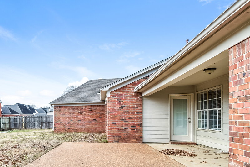 2,000/Mo, 7143 Emily Ln Olive Branch, MS 38654 Rear View