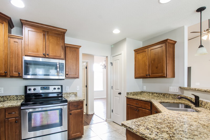 2,470/Mo, 7459 Aylesbury Ln Olive Branch, MS 38654 Kitchen View