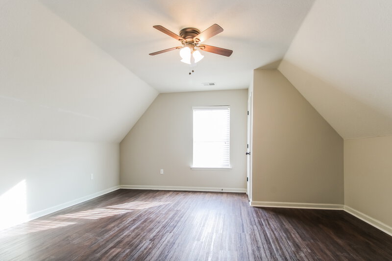 2,470/Mo, 7459 Aylesbury Ln Olive Branch, MS 38654 Bedroom View 2