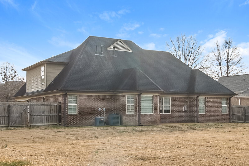 2,470/Mo, 7459 Aylesbury Ln Olive Branch, MS 38654 Rear View 3