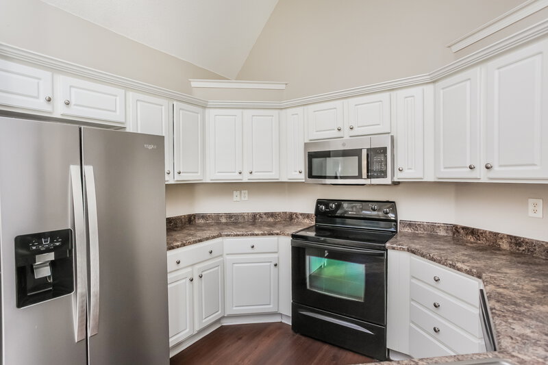 1,875/Mo, 8249 White Wing Ln Arlington, TN 38002 Kitchen View