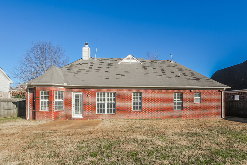 1,875/Mo, 8249 White Wing Ln Arlington, TN 38002 Rear View