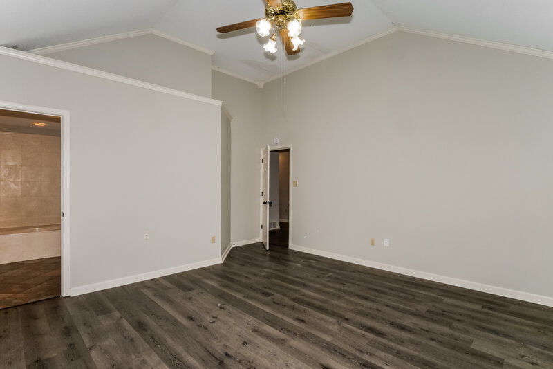 1,880/Mo, 6688 Millgrove Park Dr Bartlett, TN 38135 Main Bedroom View 2