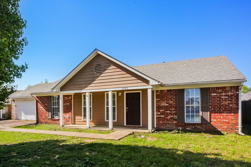 1,635/Mo, 1777 Mary Payton Cv Southaven, MS 38671 External View