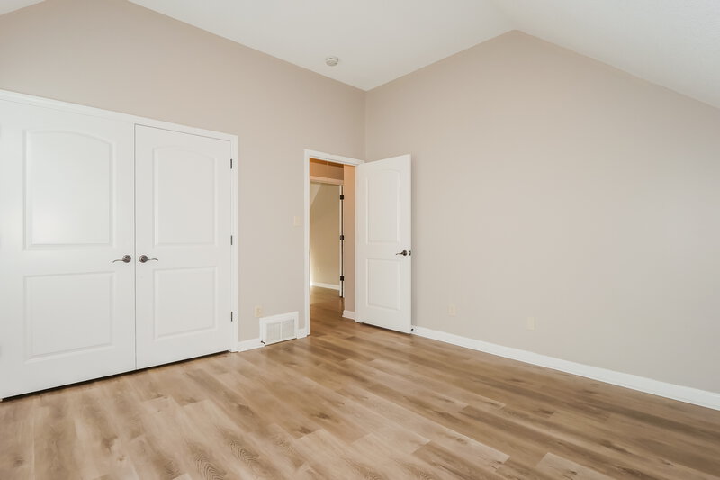 2,195/Mo, 445 Green Willow Cv Oakland, TN 38060 Bedroom View 4