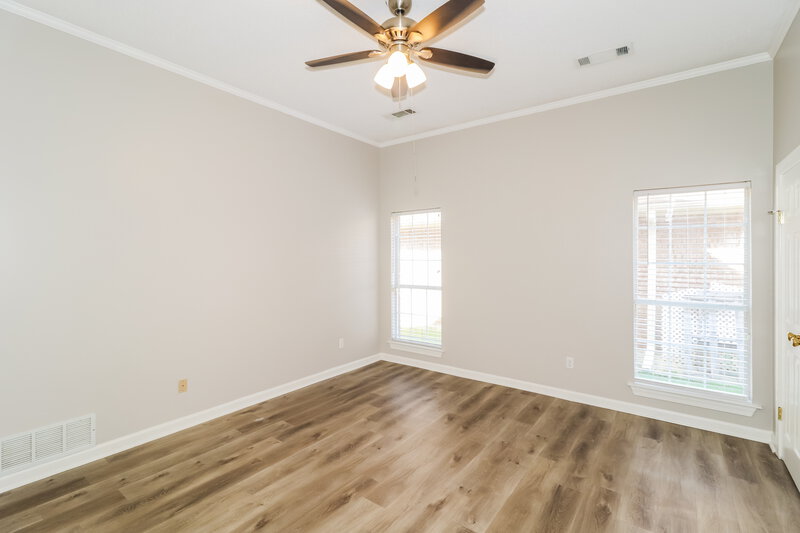 1,875/Mo, 9441 Club Walk Ct Lakeland, TN 38002 Main Bedroom View