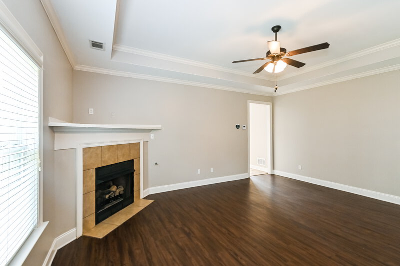 1,790/Mo, 3024 Magnolia Dr Hernando, MS 38632 Living Room View 3