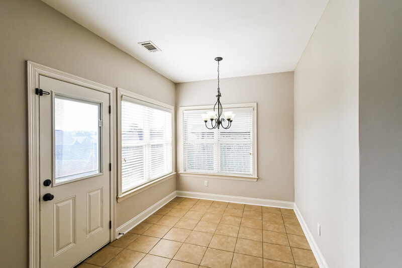 1,790/Mo, 3024 Magnolia Dr Hernando, MS 38632 Dining Room View