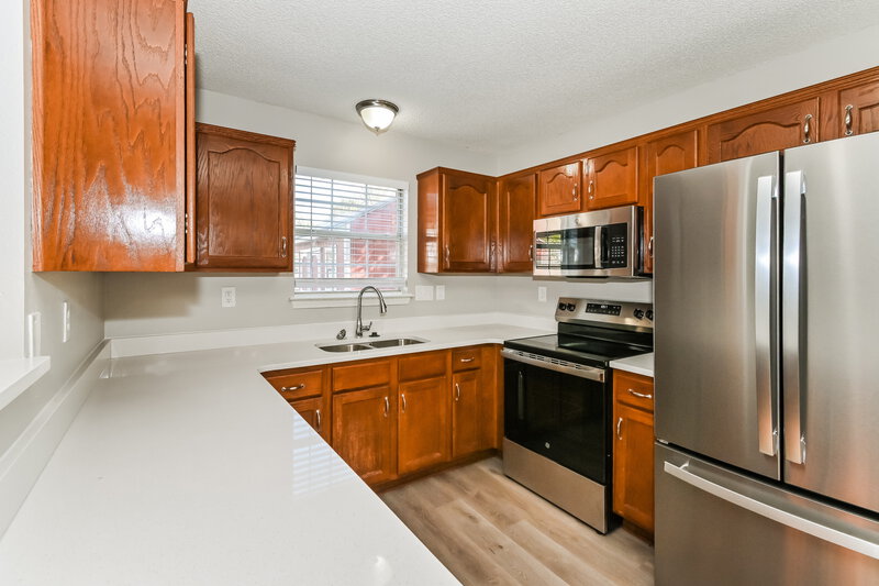 1,795/Mo, 190 Pine Ridge Ln Oakland, TN 38060 Kitchen View