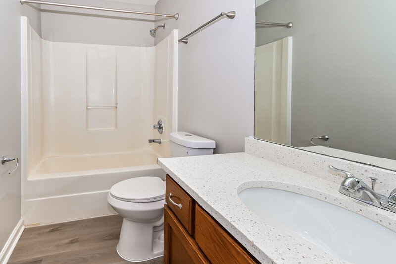 1,795/Mo, 190 Pine Ridge Ln Oakland, TN 38060 Bathroom View