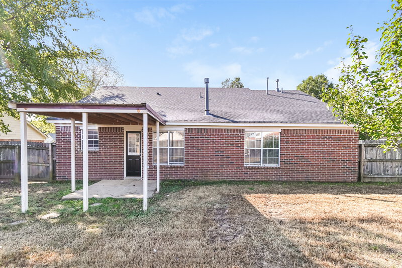 1,795/Mo, 190 Pine Ridge Ln Oakland, TN 38060 Rear View