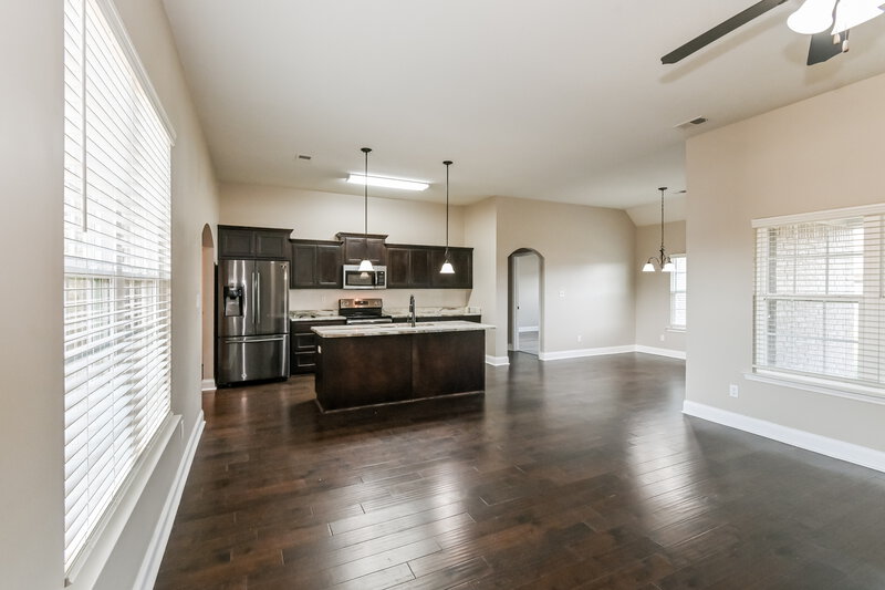 2,590/Mo, 3677 Dorrie Cir Southaven, MS 38672 Living Room View 2