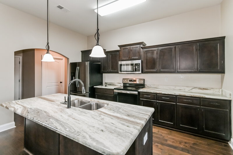 2,590/Mo, 3677 Dorrie Cir Southaven, MS 38672 Kitchen View