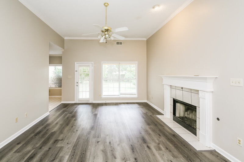 2,085/Mo, 11785 McAuley St Arlington, TN 38002 Living Room View