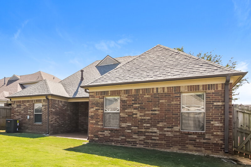 1,885/Mo, 225 Birch Springs Cv Oakland, TN 38060 Rear View 2