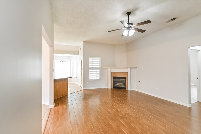 2,095/Mo, 10584 Parker Cv Olive Branch, MS 38654 Living Room View