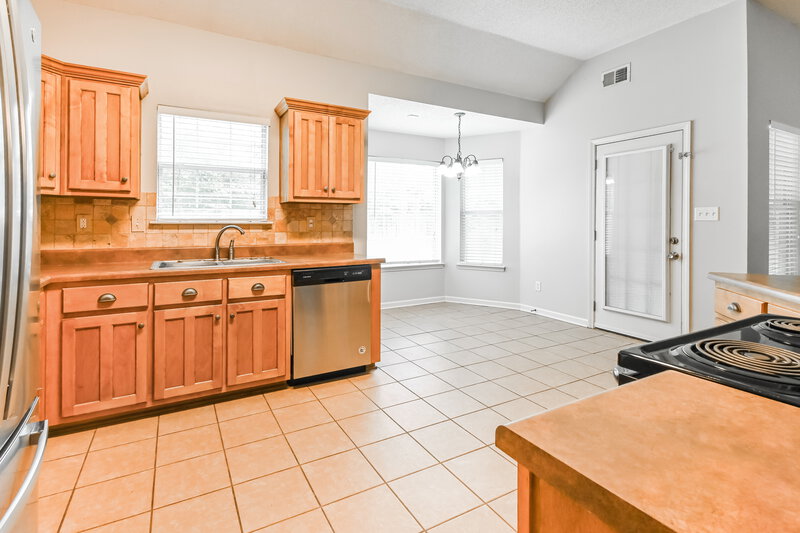 2,095/Mo, 10584 Parker Cv Olive Branch, MS 38654 Kitchen View