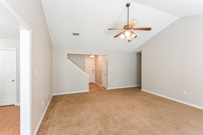 1,890/Mo, 1935 Cresent Ln Southaven, MS 38671 Living Room View