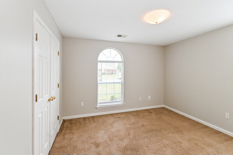 1,890/Mo, 1935 Cresent Ln Southaven, MS 38671 Bedroom View 2
