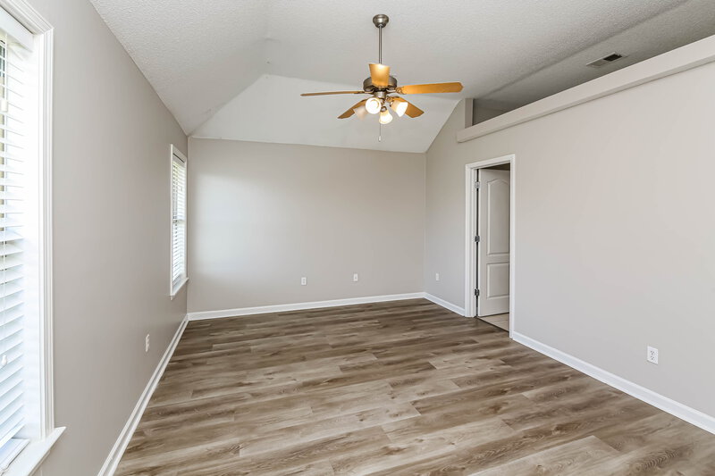 2,940/Mo, 4187 Destin Dr Olive Branch, MS 38654 Main Bedroom View 2