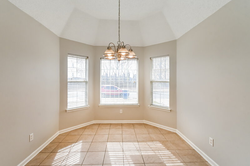 1,880/Mo, 9908 Tremont Dr Olive Branch, MS 38654 Dining Room View