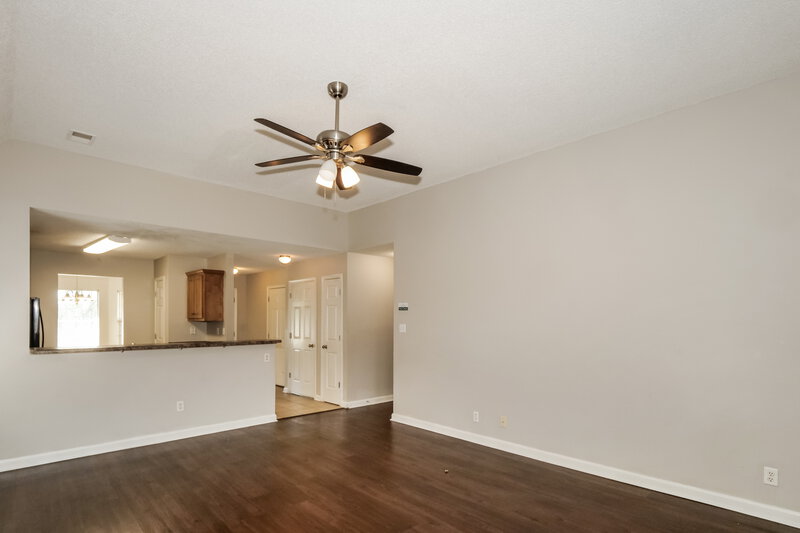 1,840/Mo, 9908 Tremont Dr Olive Branch, MS 38654 Living Room View 2
