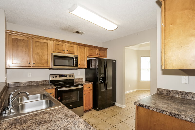 1,840/Mo, 9908 Tremont Dr Olive Branch, MS 38654 Kitchen View