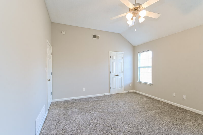 1,880/Mo, 9908 Tremont Dr Olive Branch, MS 38654 Main Bedroom View 2