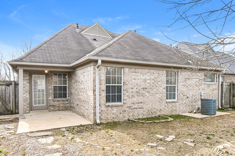 1,880/Mo, 9908 Tremont Dr Olive Branch, MS 38654 Rear View