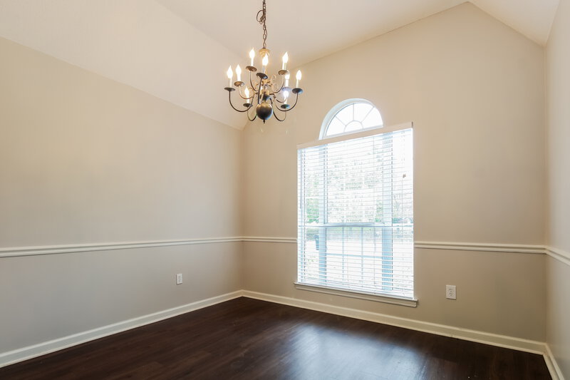 2,105/Mo, 195 Lakewood Dr Oakland, TN 38060 Dining Room View