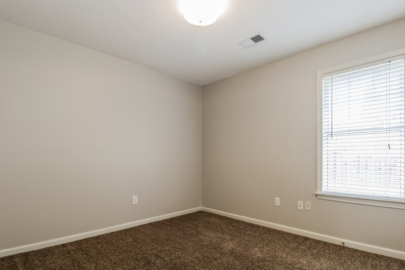 2,105/Mo, 195 Lakewood Dr Oakland, TN 38060 Bedroom View 2