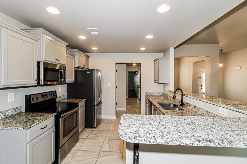 2,310/Mo, 3568 Marion Ln Southaven, MS 38672 Kitchen View