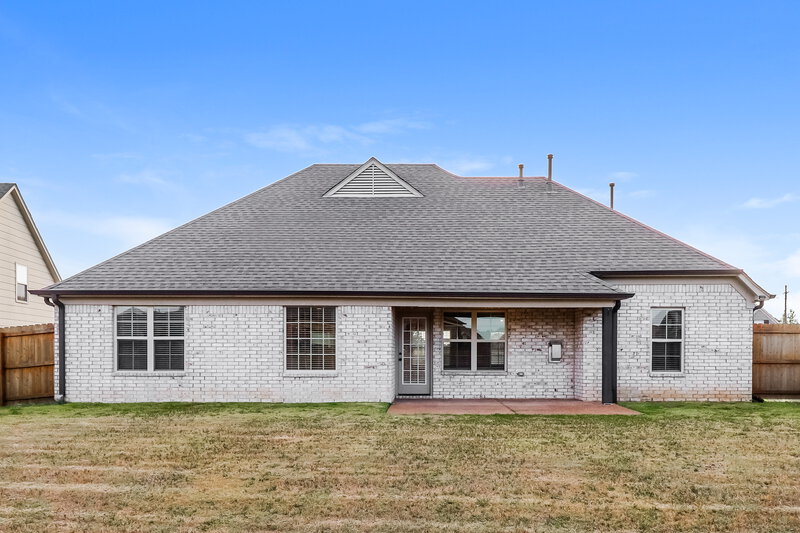 2,310/Mo, 3568 Marion Ln Southaven, MS 38672 Rear View 2