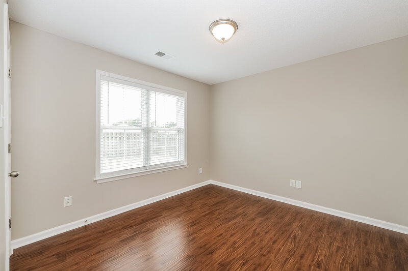 2,195/Mo, 65 Caitlyn Geneva Cv Oakland, TN 38060 Bedroom View 2