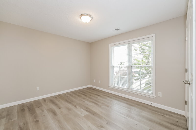 2,195/Mo, 65 Caitlyn Geneva Cv Oakland, TN 38060 Bedroom View 3
