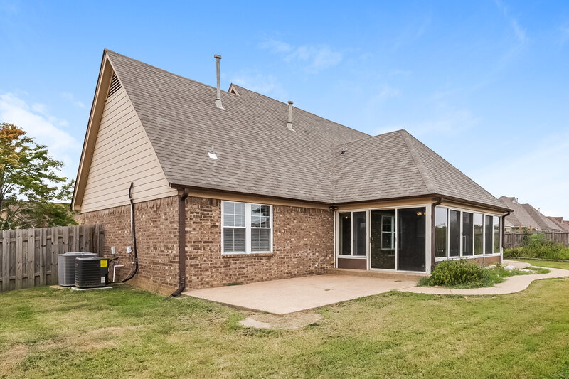 2,195/Mo, 65 Caitlyn Geneva Cv Oakland, TN 38060 Rear View