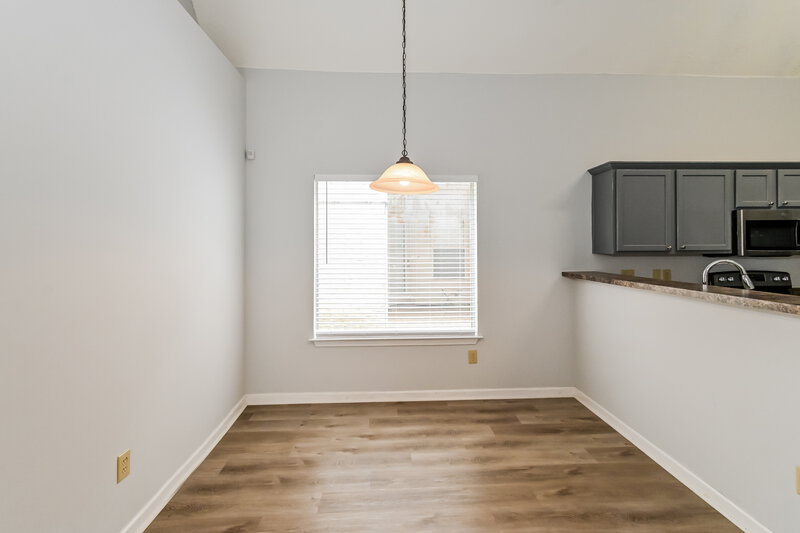1,970/Mo, 7941 Carmen Cv Memphis, TN 38125 Dining Room View