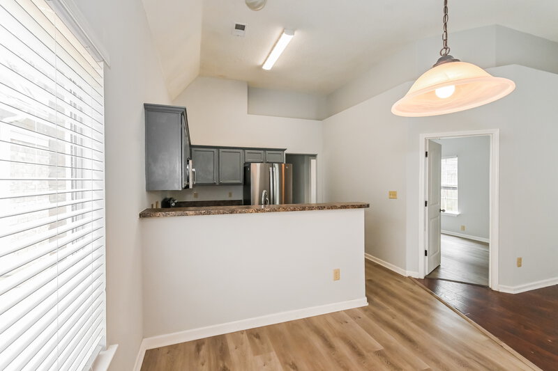 1,970/Mo, 7941 Carmen Cv Memphis, TN 38125 Dining Room View 2