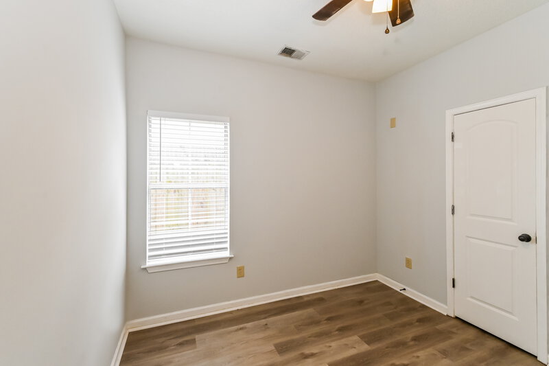 1,970/Mo, 7941 Carmen Cv Memphis, TN 38125 Bedroom View 3