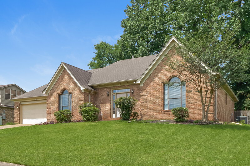 1,925/Mo, 4971 Rabbit Chase Ln Arlington, TN 38002 Front View