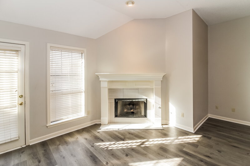 2,535/Mo, 4971 Rabbit Chase Ln Arlington, TN 38002 Living Room View