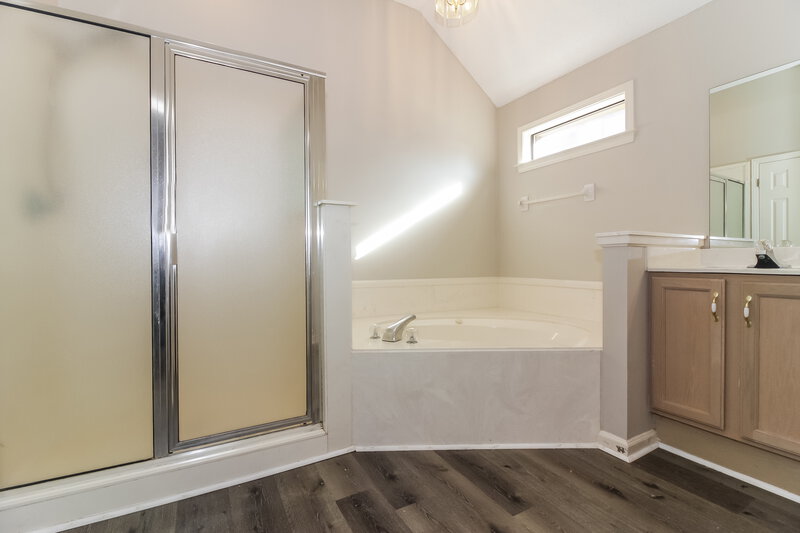 2,535/Mo, 4971 Rabbit Chase Ln Arlington, TN 38002 Main Bathroom View