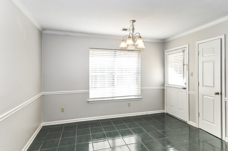 1,795/Mo, 7772 Stacey Dr Southaven, MS 38671 Dining Room View