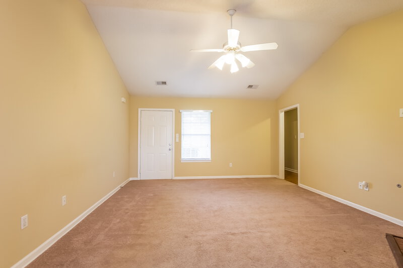 1,725/Mo, 1701 Sarah Ann Dr W Southaven, MS 38671 Bedroom View 3