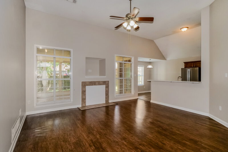 1,555/Mo, 320 Terry Rd Somerville, TN 38068 Living Room View