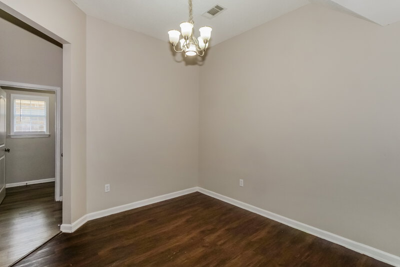 1,555/Mo, 320 Terry Rd Somerville, TN 38068 Dining Room View