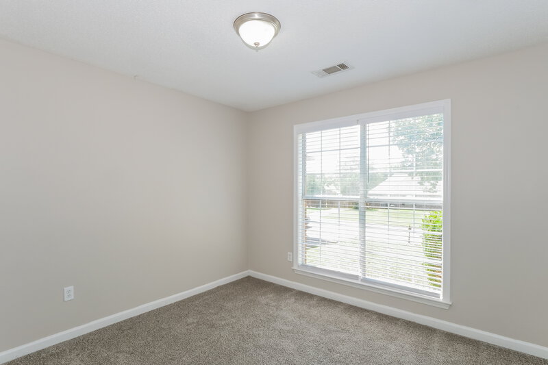 1,555/Mo, 320 Terry Rd Somerville, TN 38068 Bedroom View 2