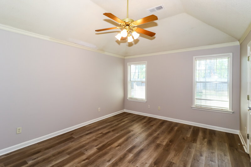 2,110/Mo, 5513 Mary Ln Arlington, TN 38002 Main Bedroom View 2
