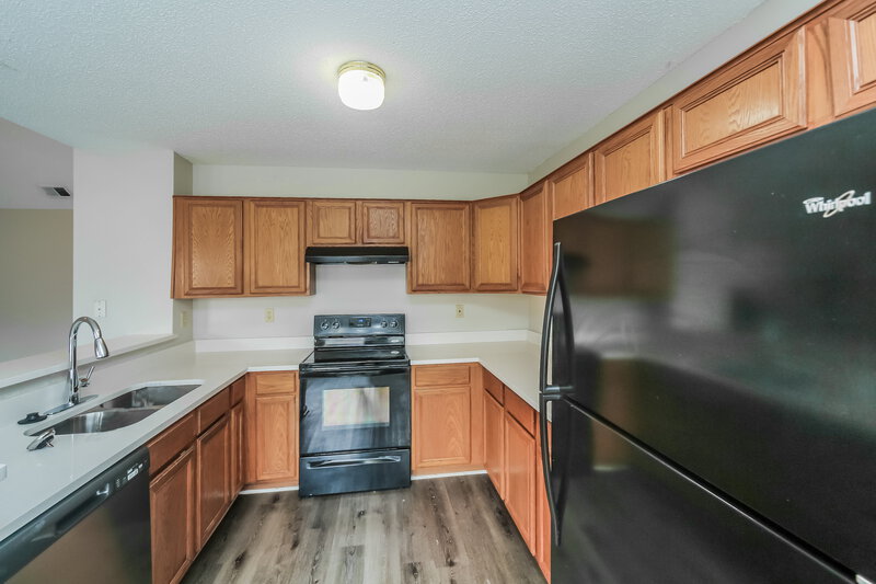2,410/Mo, 7107 Puddin Ln Cordova, TN 38018 Kitchen View 2