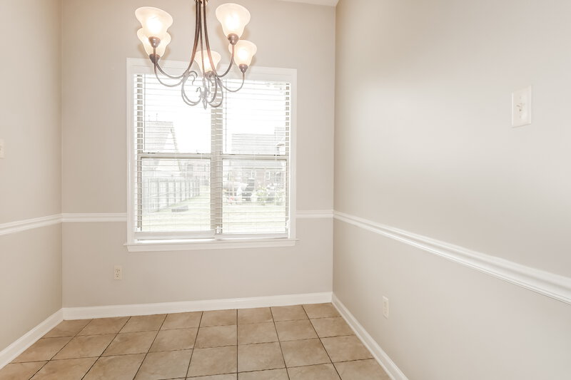 2,285/Mo, 5061 Thornebrook Cv Arlington, TN 38002 Floorplan View 3